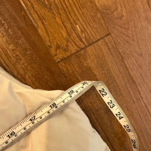 J.Jill Down Puffer Longline Vest taupe size small - Picture 6 of 10